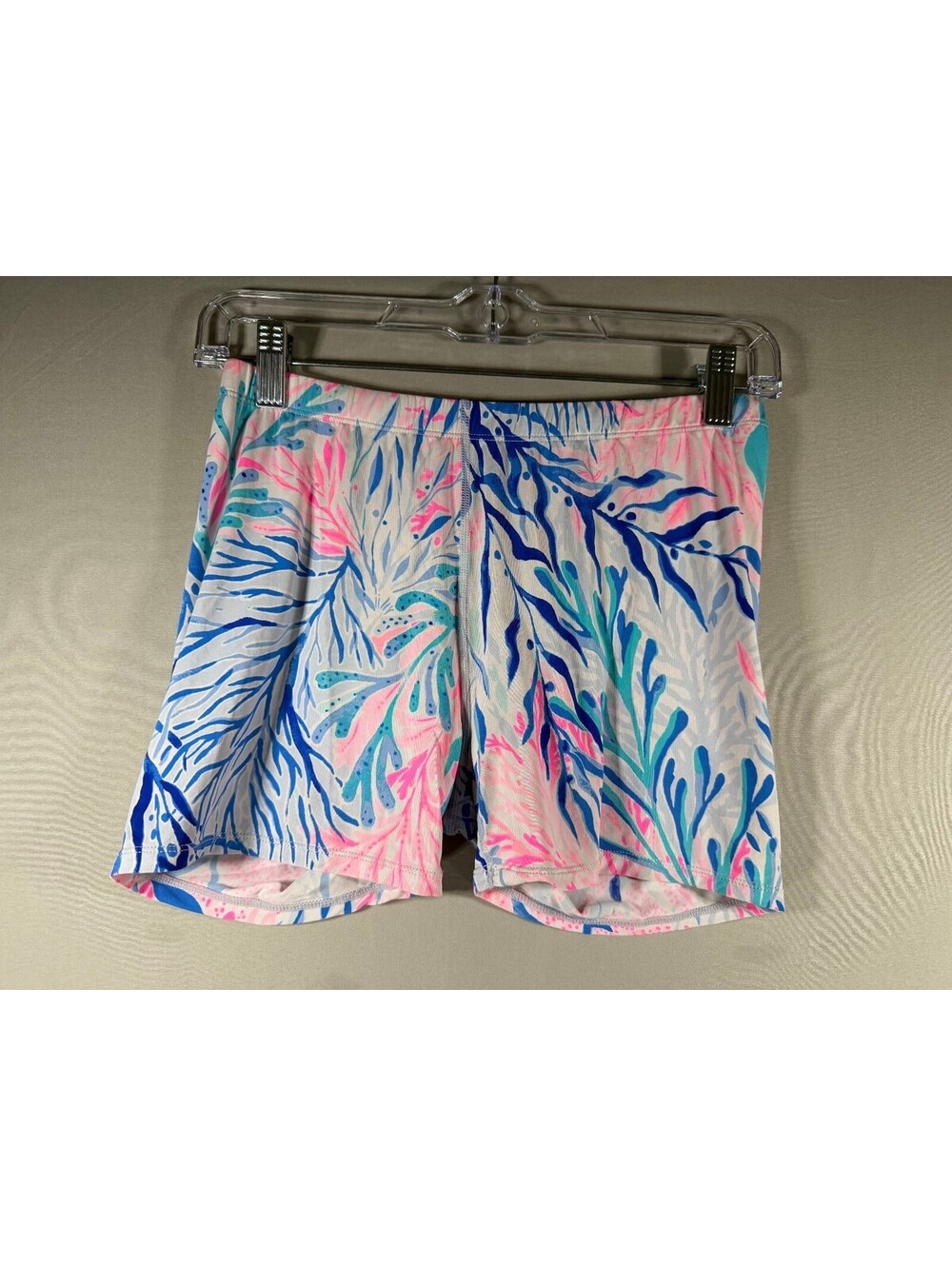 Lilly Pulitzer Luxletic Run Around Shorts in Kaleidoscope Coral Pink Blue Size S